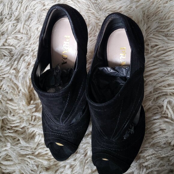 PRADA Pumps Suede Cutout Accent D'Orsay Size 36 - Picture 7 of 7